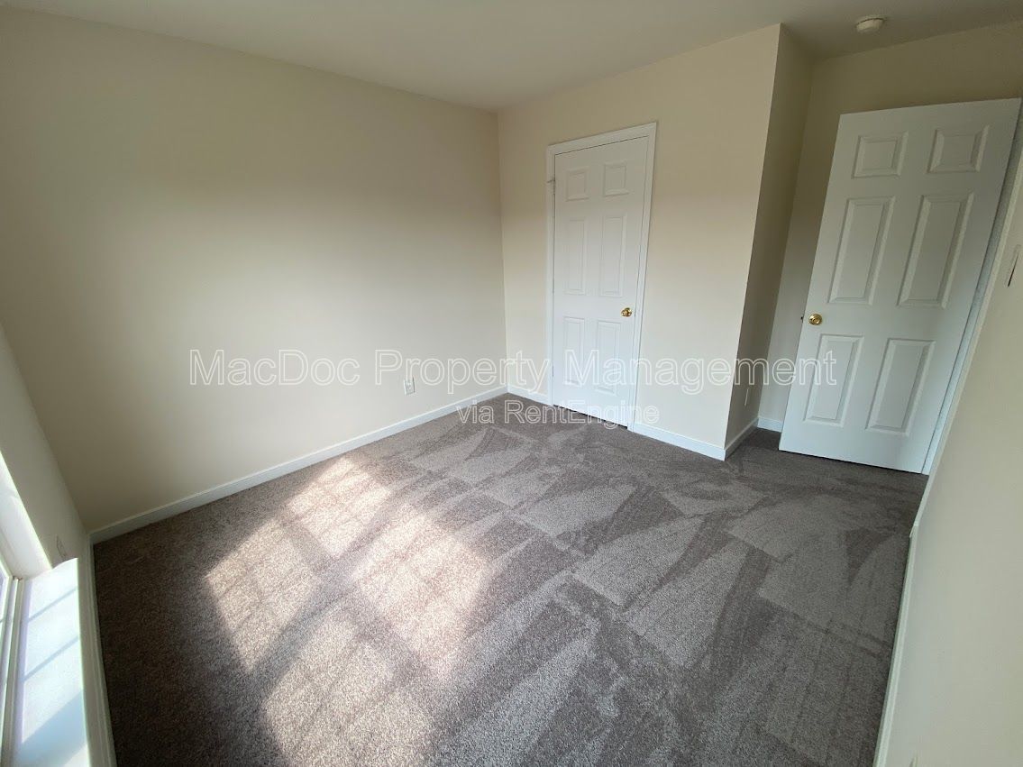 Gallery Image 19