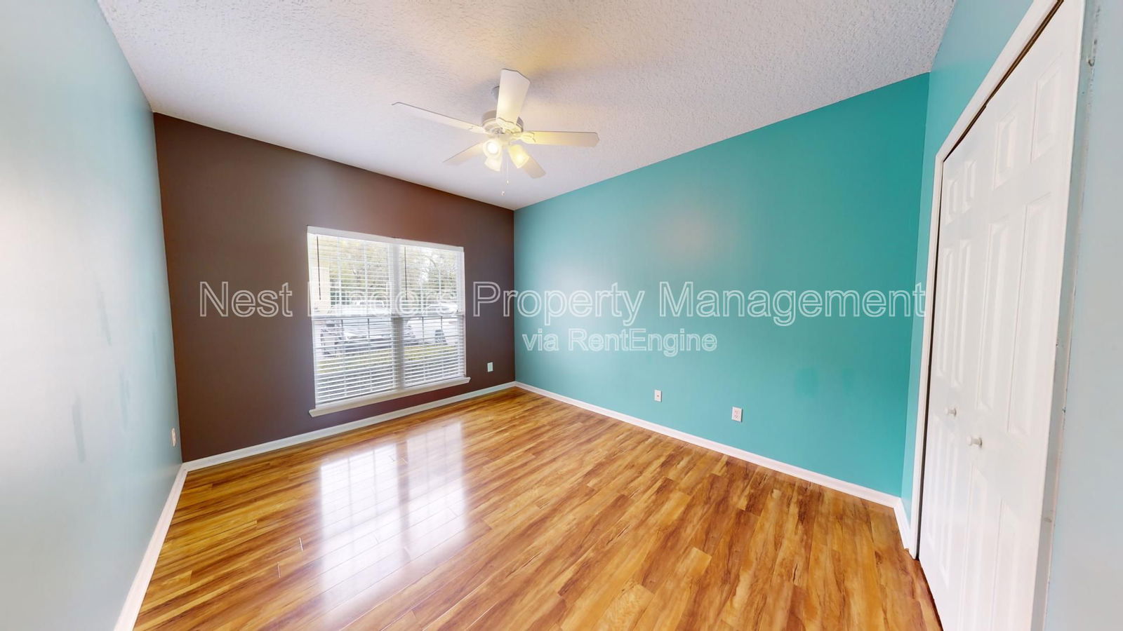 Gallery Image 14