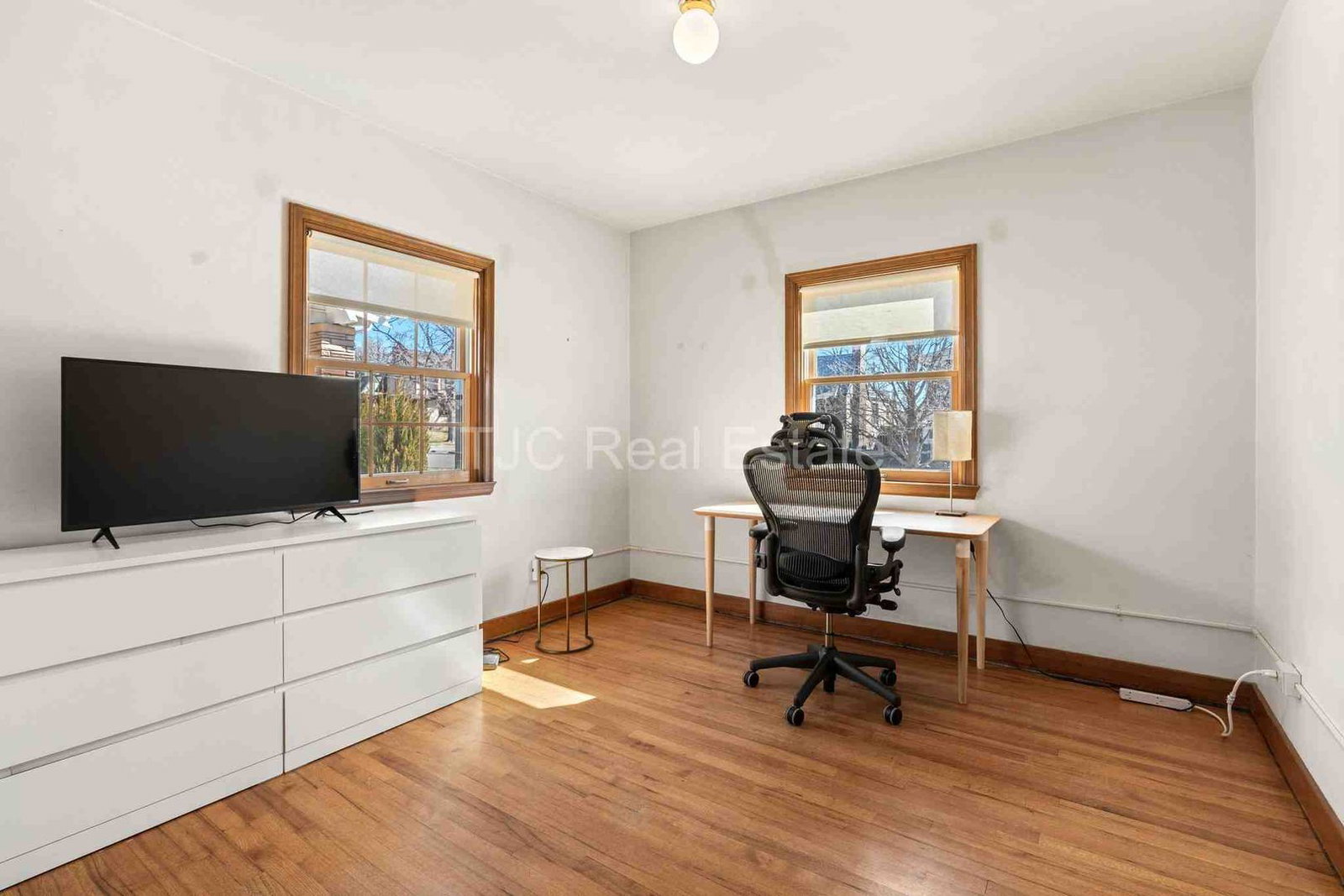 Gallery Image 16