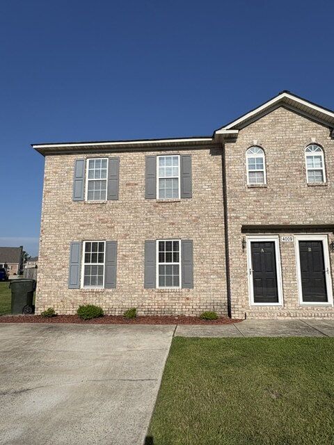 Gallery Image 0