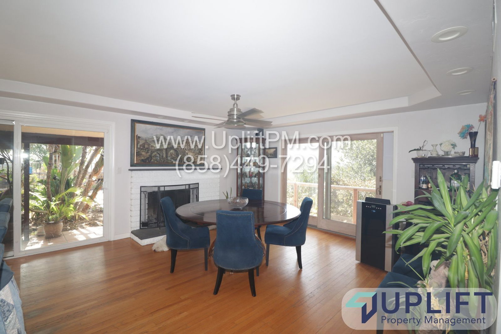 Gallery Image 0