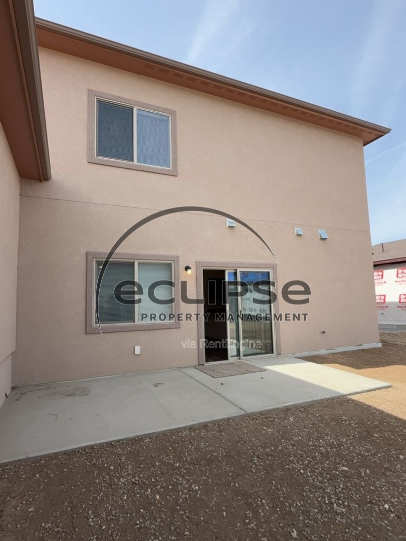 Gallery Image 51