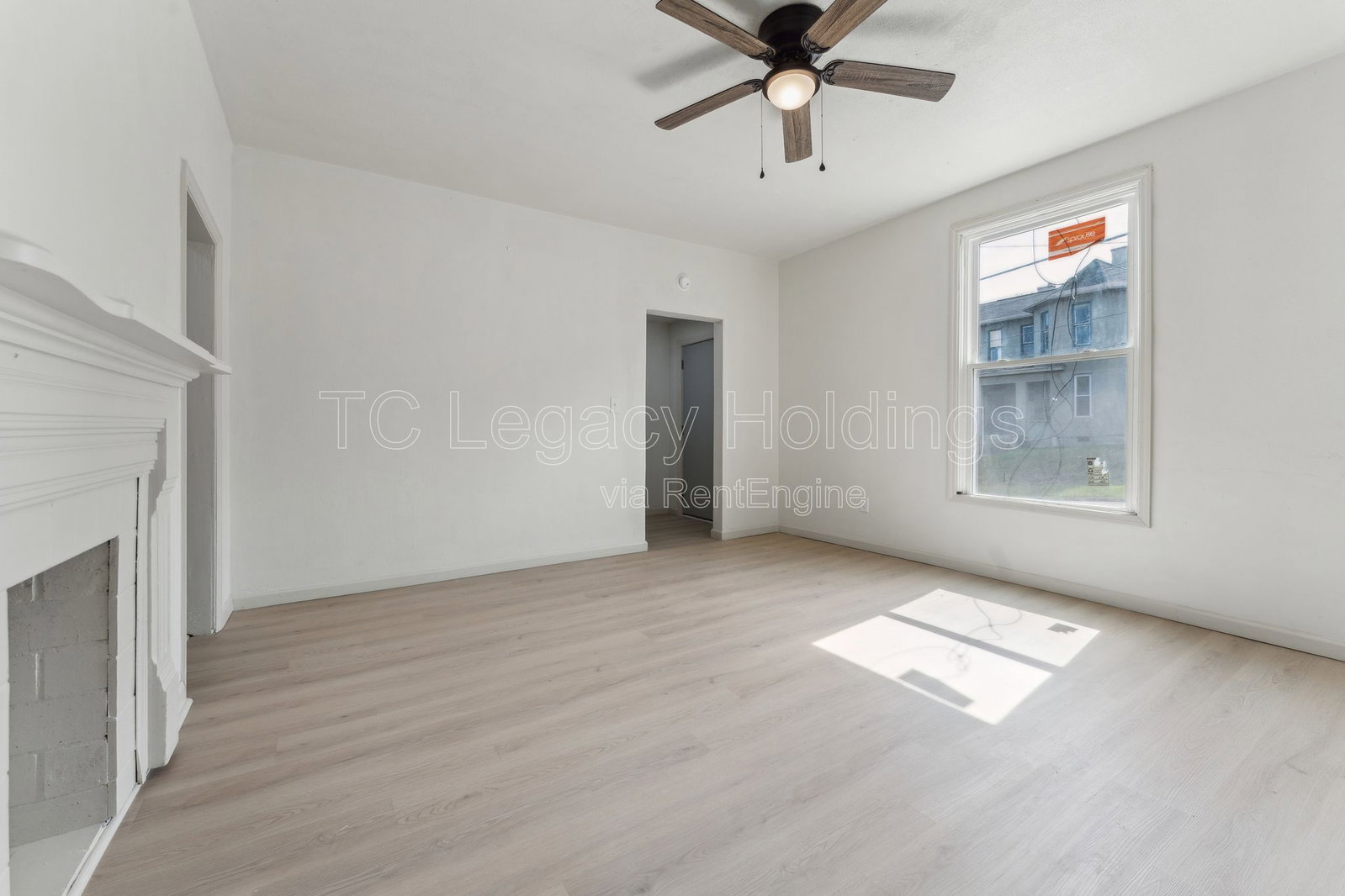 Gallery Image 17
