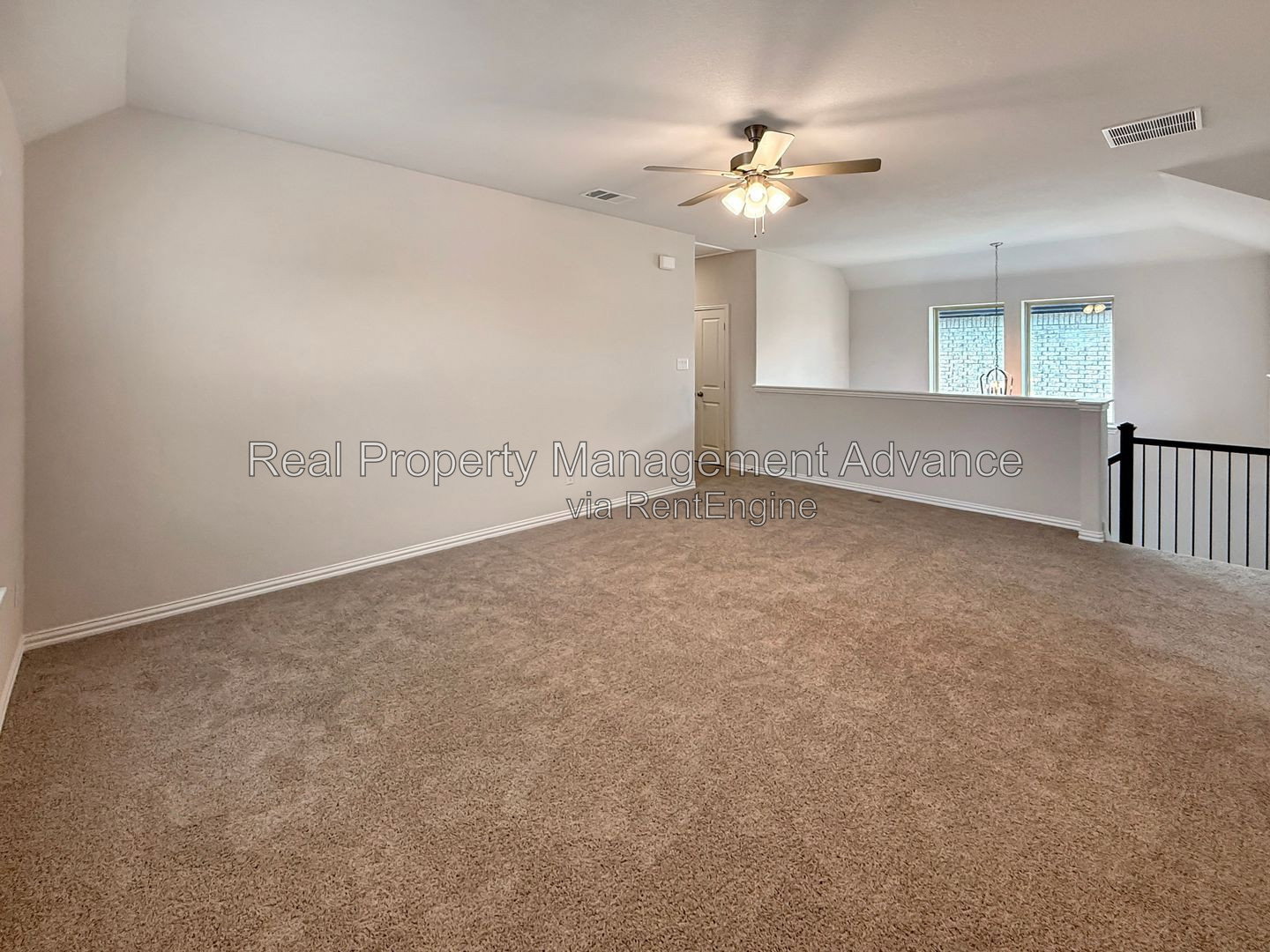 Gallery Image 19