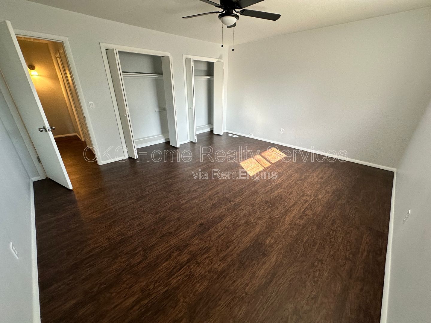 Gallery Image 19