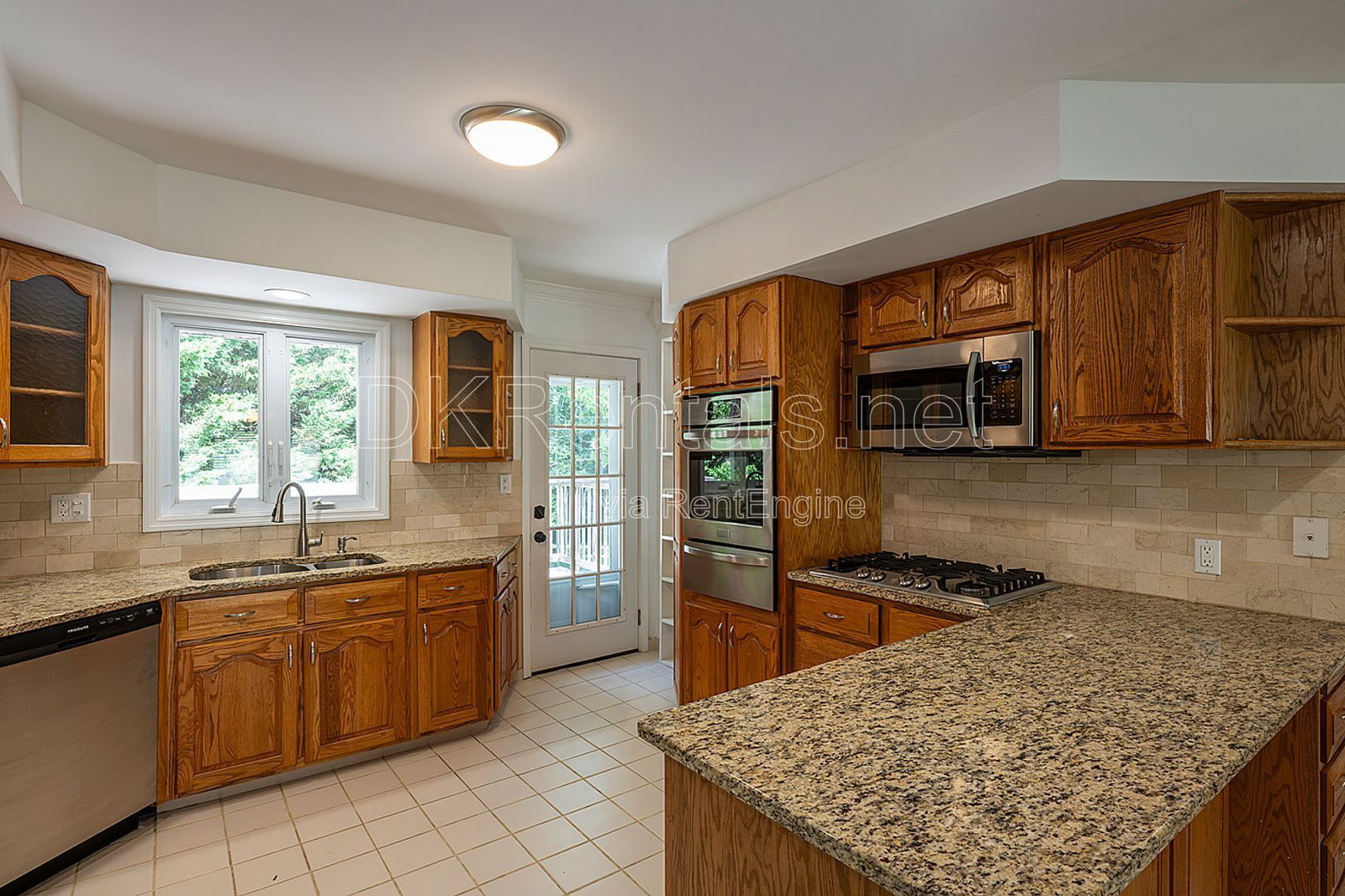 Gallery Image 13