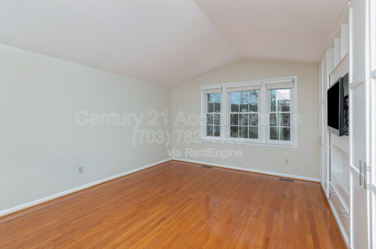 Gallery Image 18