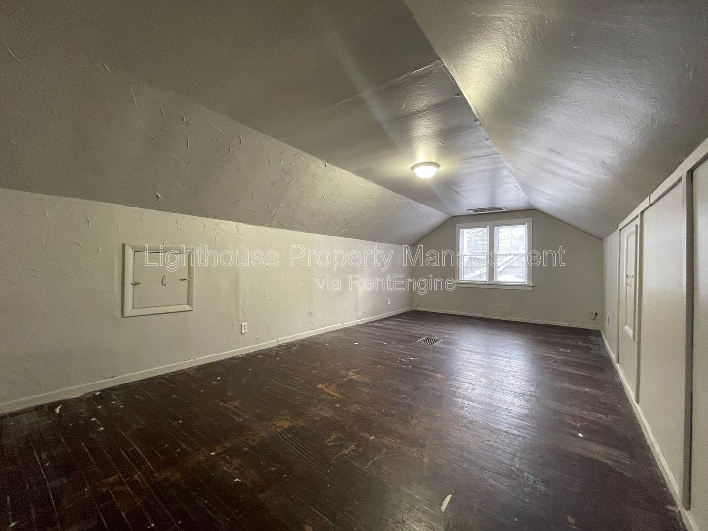 Gallery Image 16