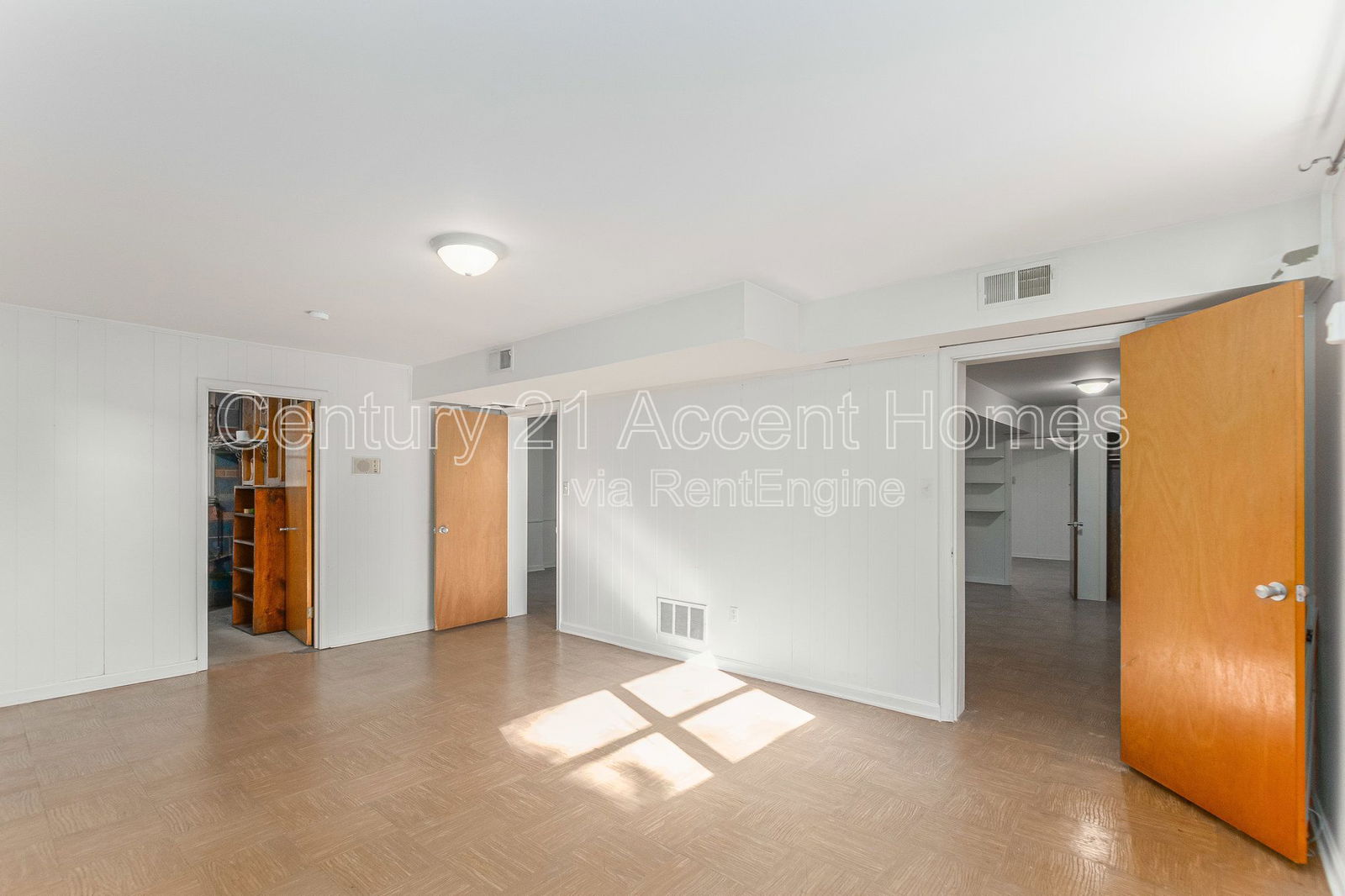 Gallery Image 21