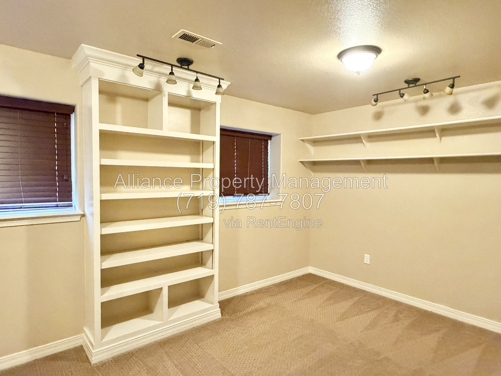 Gallery Image 31