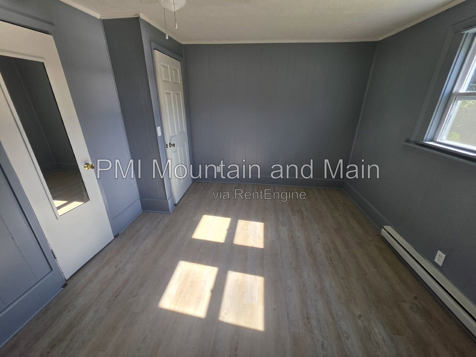 Gallery Image 16