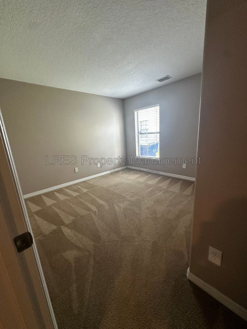 Gallery Image 37