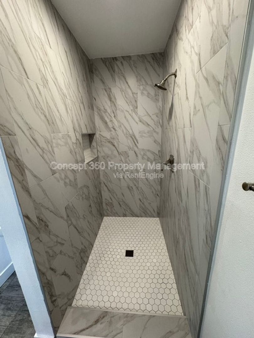 Gallery Image 34