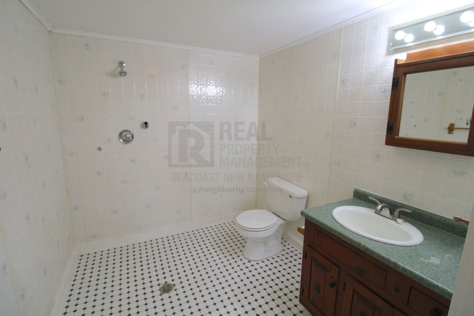 Gallery Image 16
