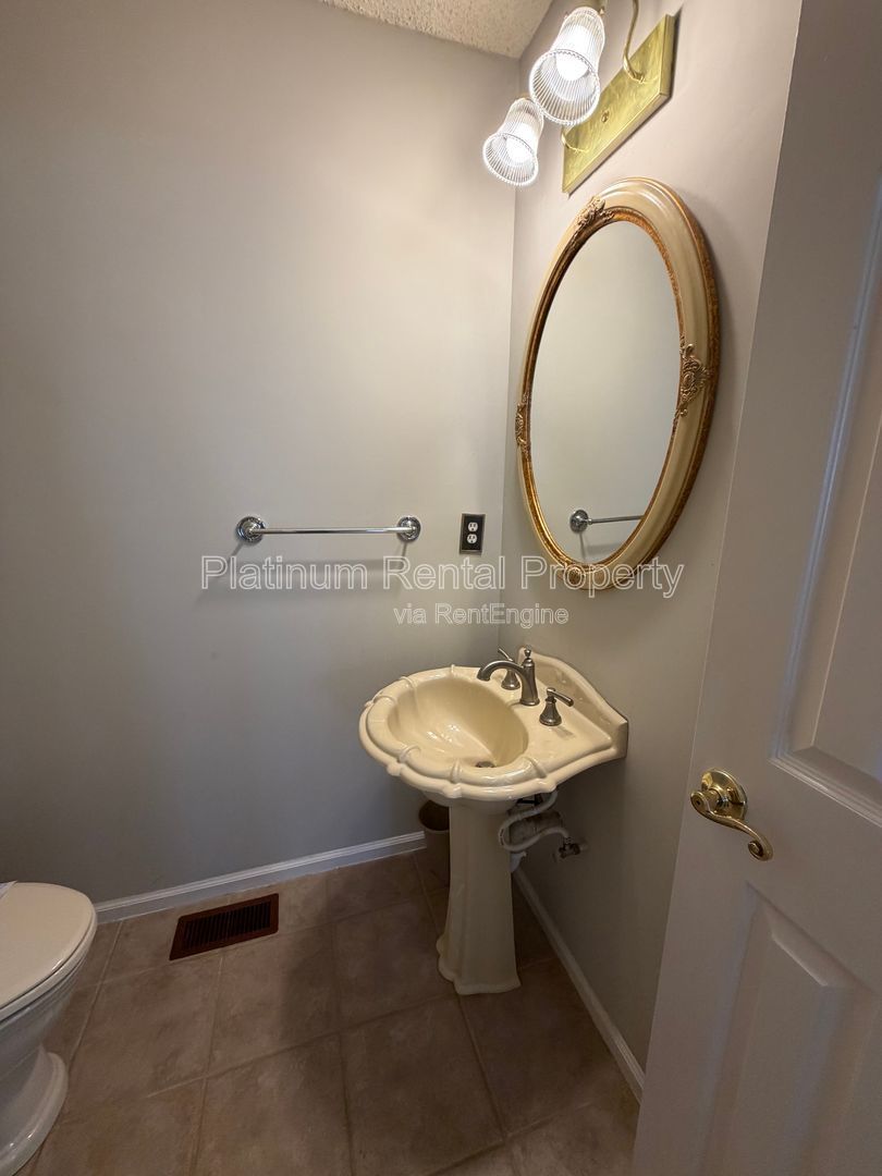 Gallery Image 16
