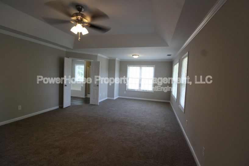 Gallery Image 22
