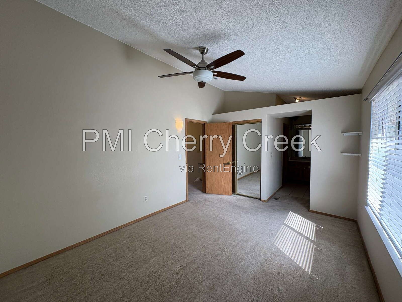 Gallery Image 21