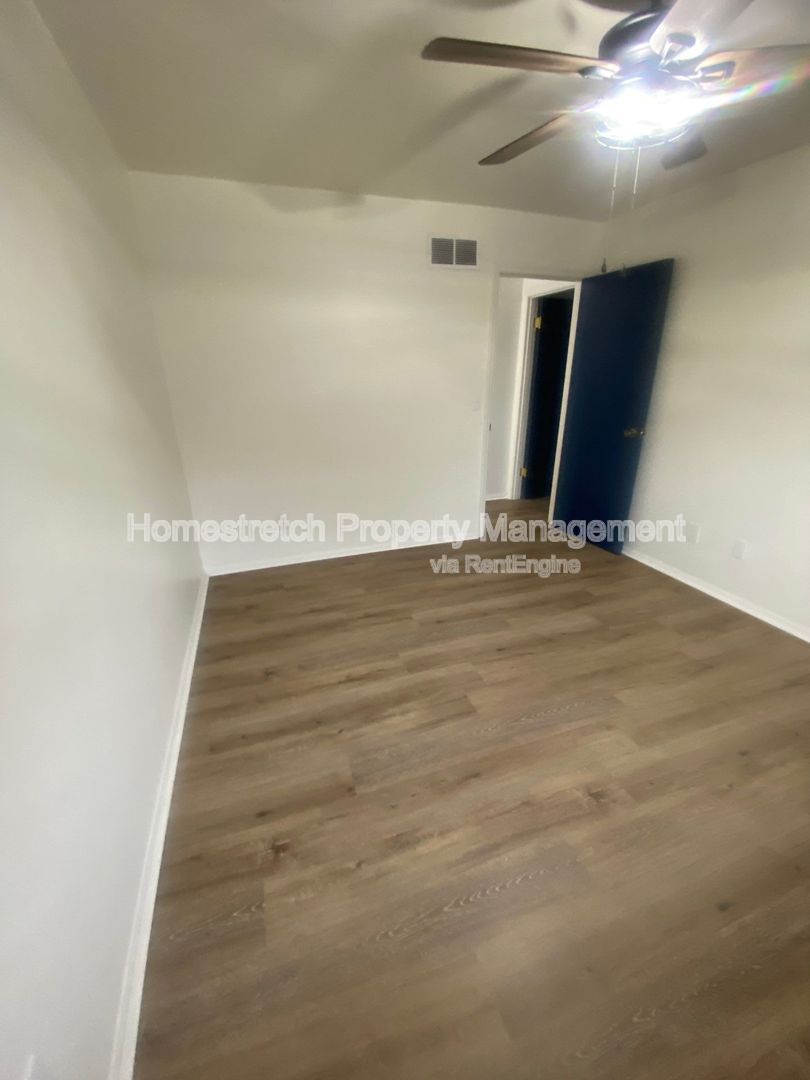 Gallery Image 15