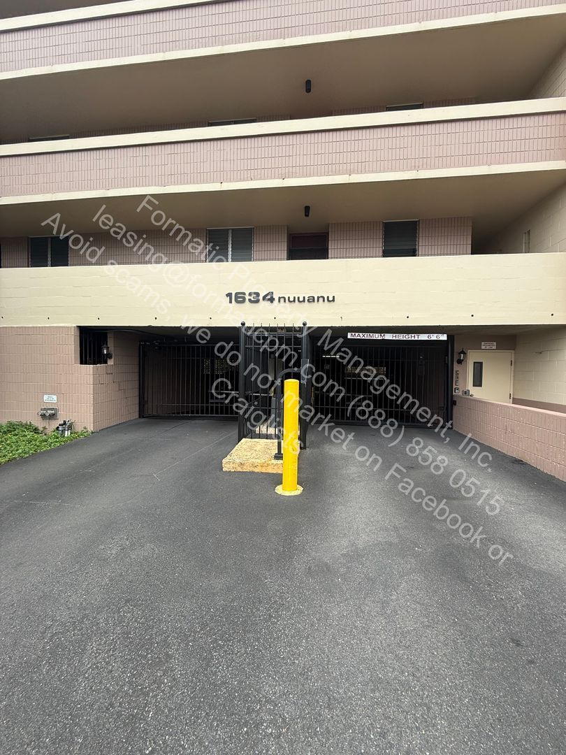 Gallery Image 18