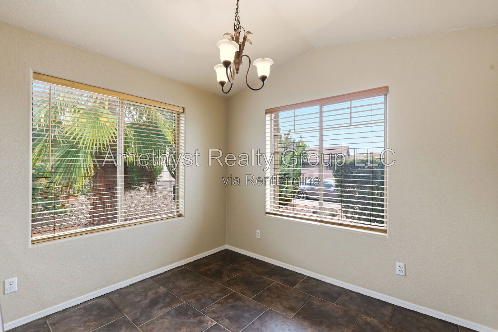 Gallery Image 16