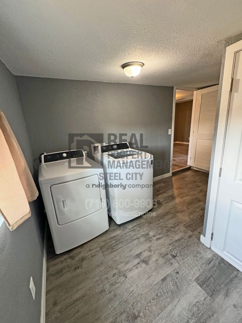 Gallery Image 14