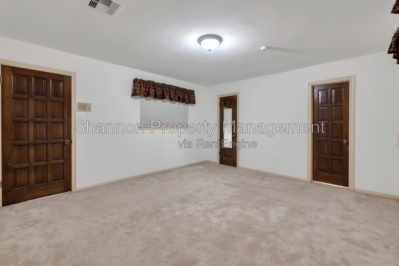 Gallery Image 19