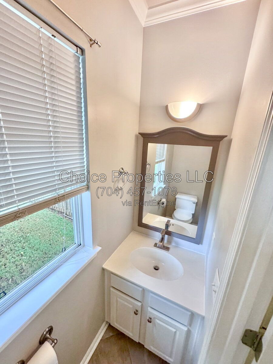 Gallery Image 15