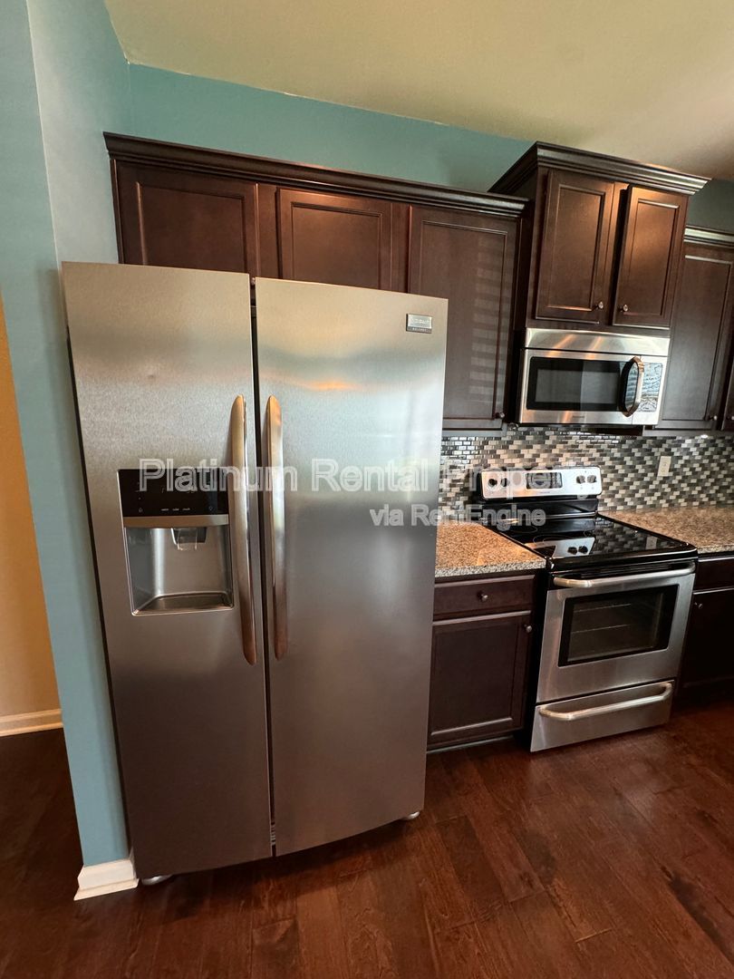 Gallery Image 10