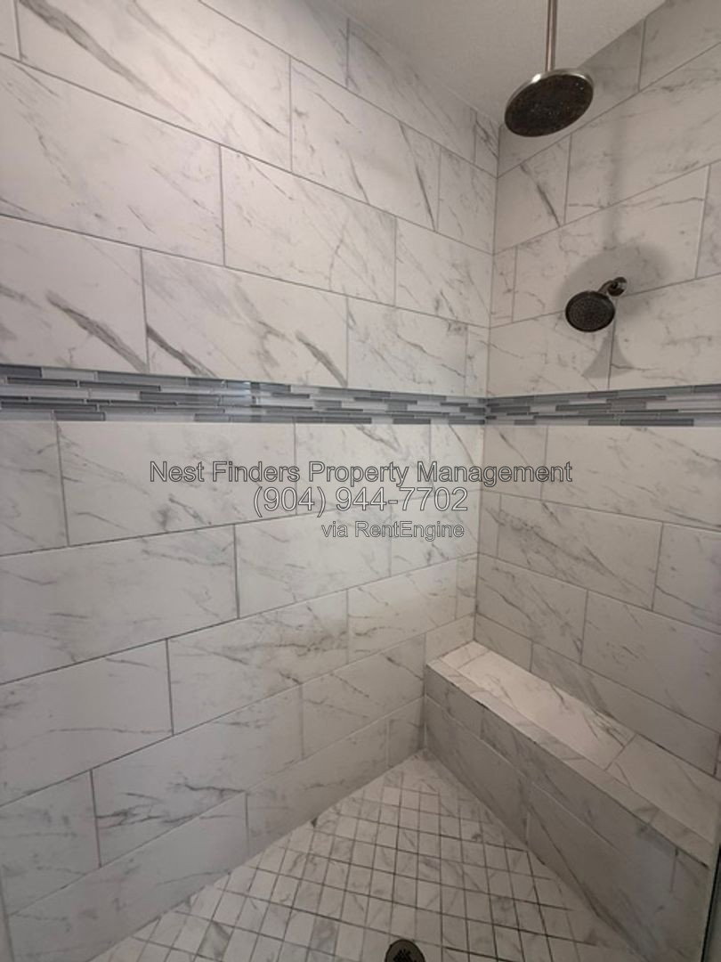 Gallery Image 16