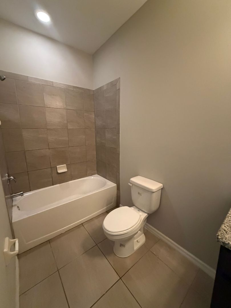 Gallery Image 13