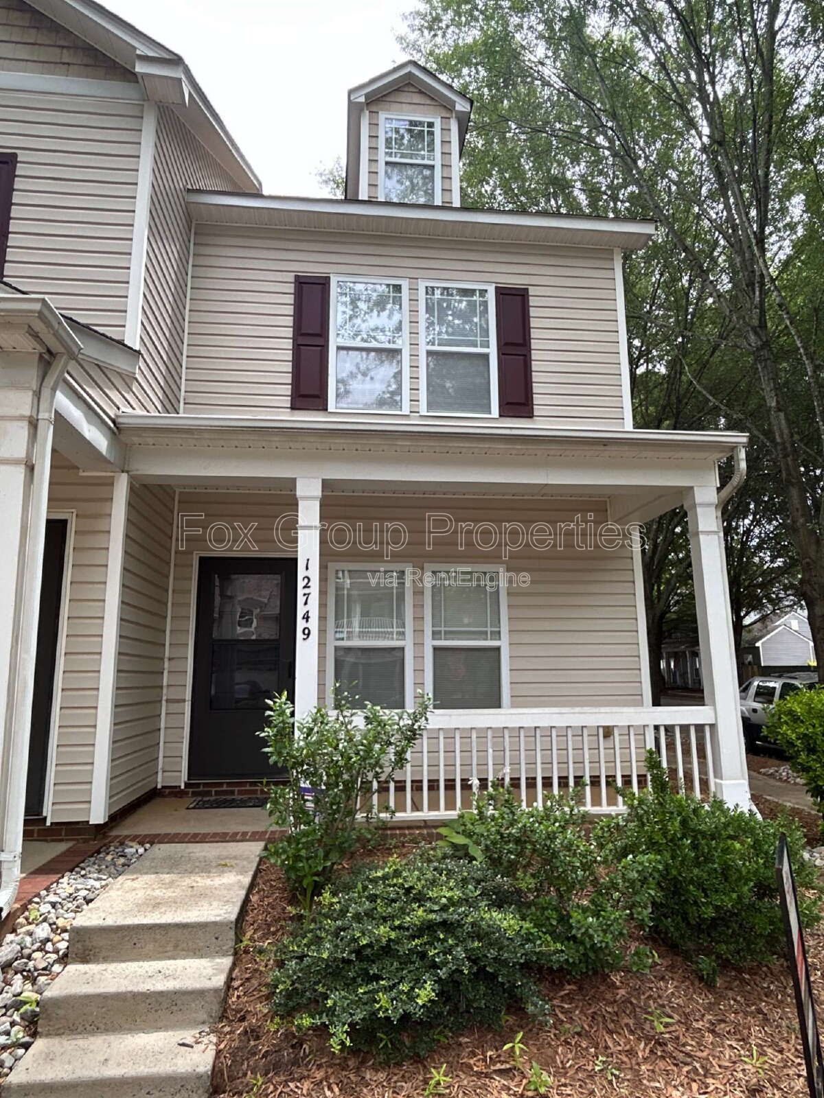 Gallery Image 0