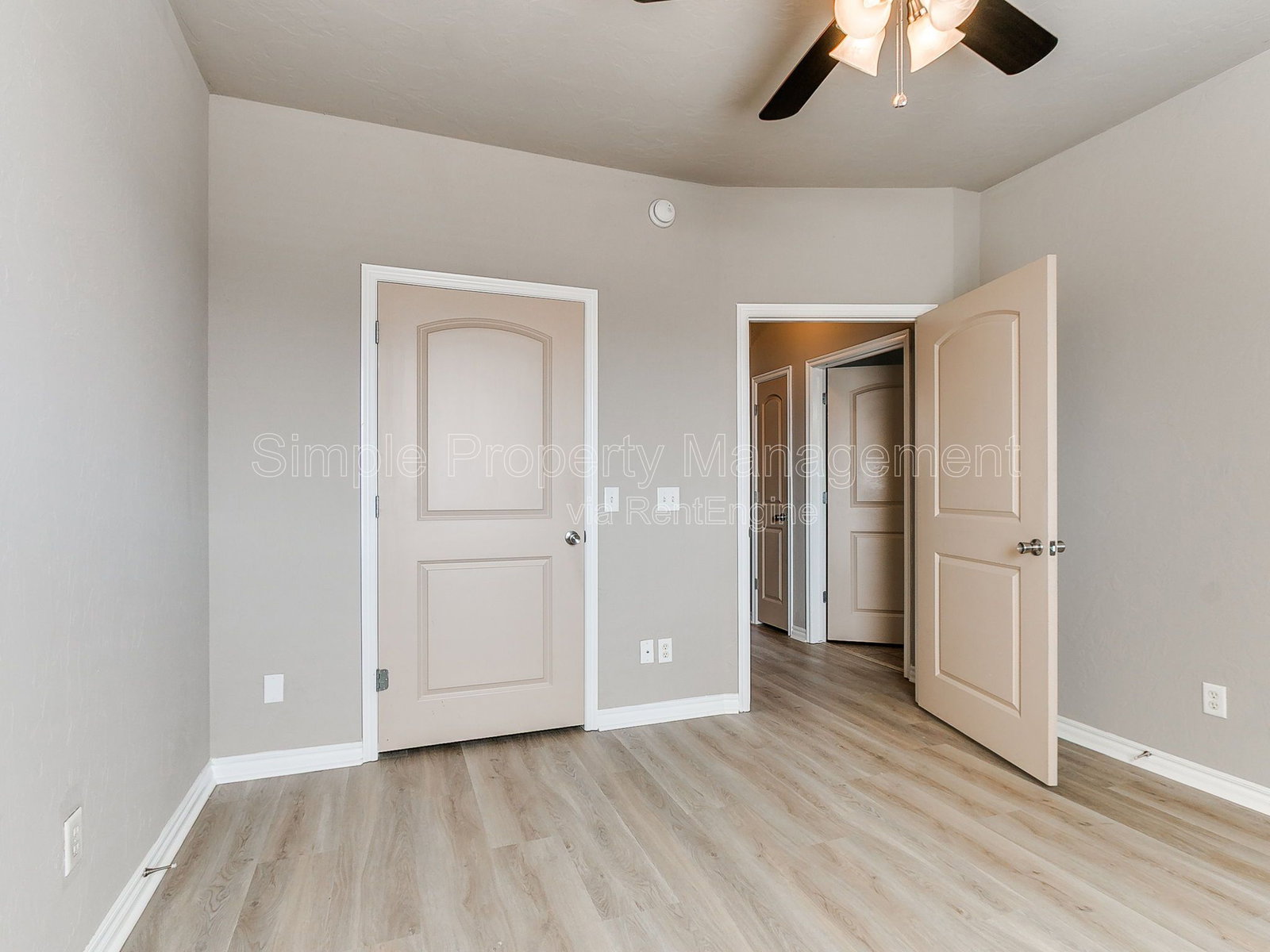 Gallery Image 14