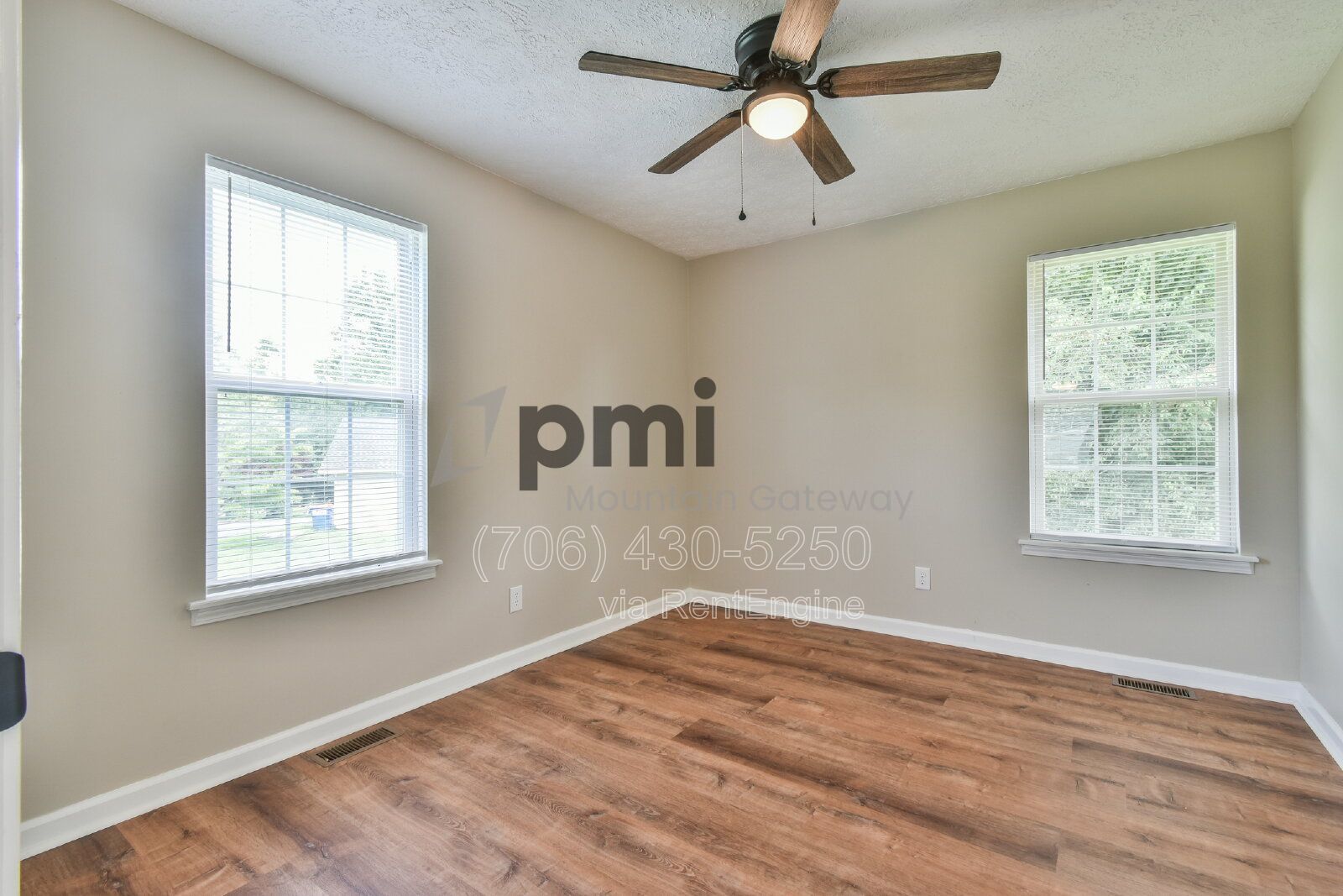 Gallery Image 16