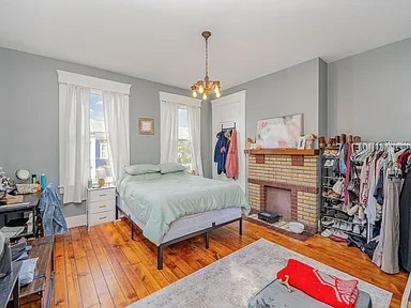 Gallery Image 13
