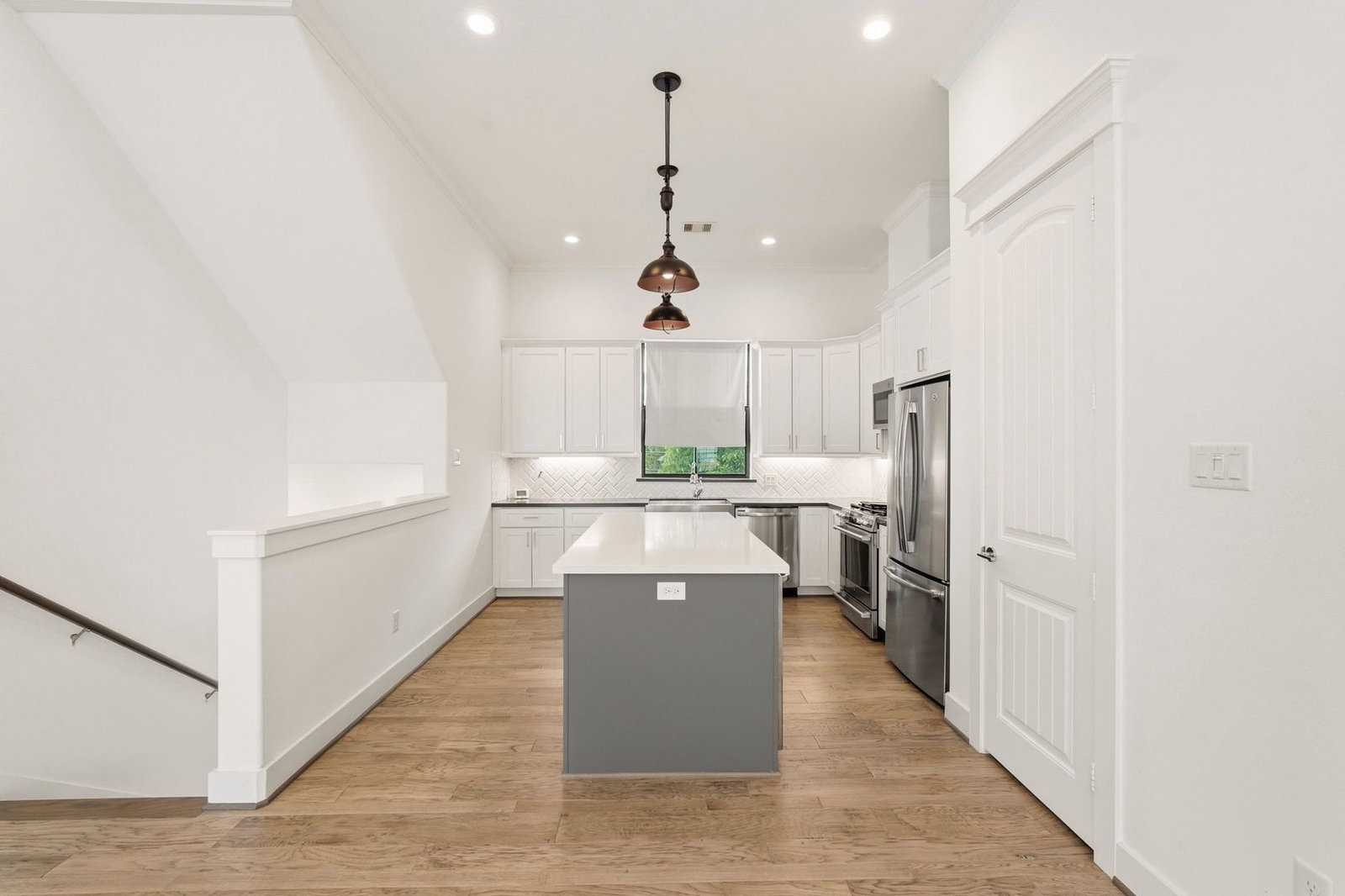 Gallery Image 13