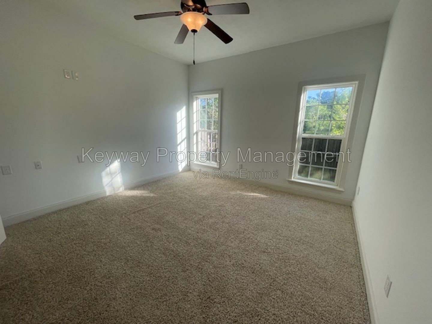 Gallery Image 18