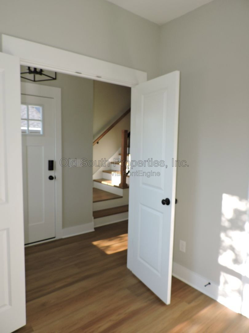 Gallery Image 15