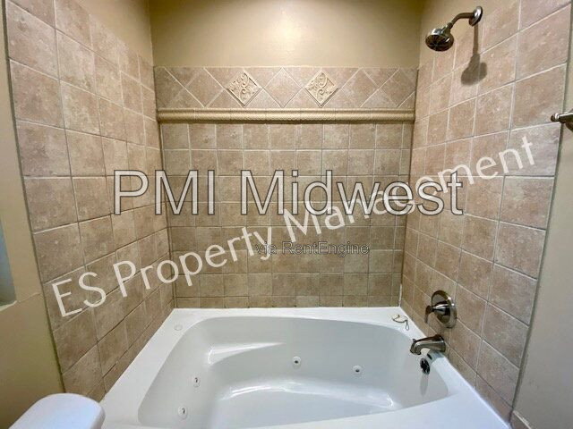 Gallery Image 20