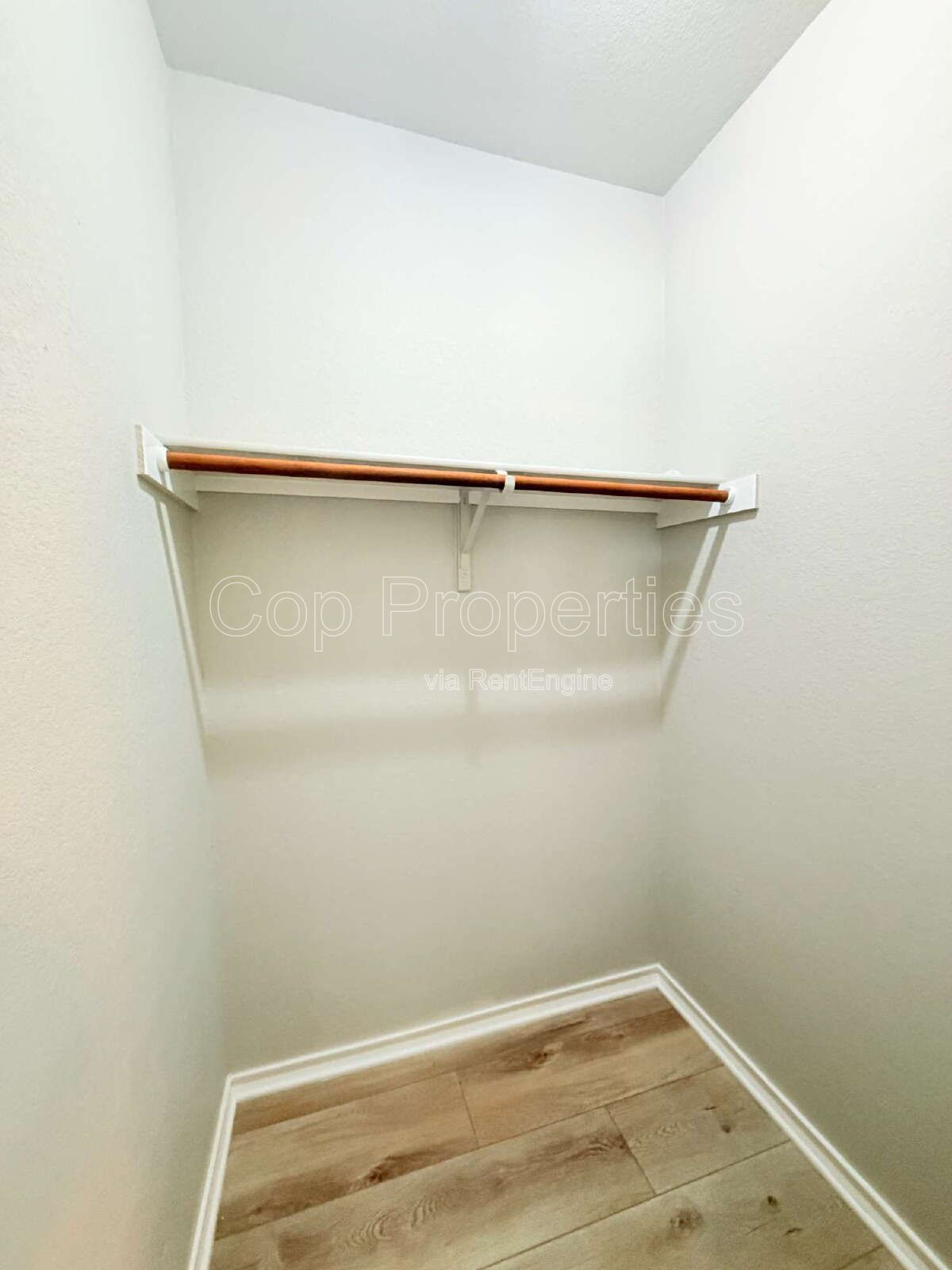 Gallery Image 33