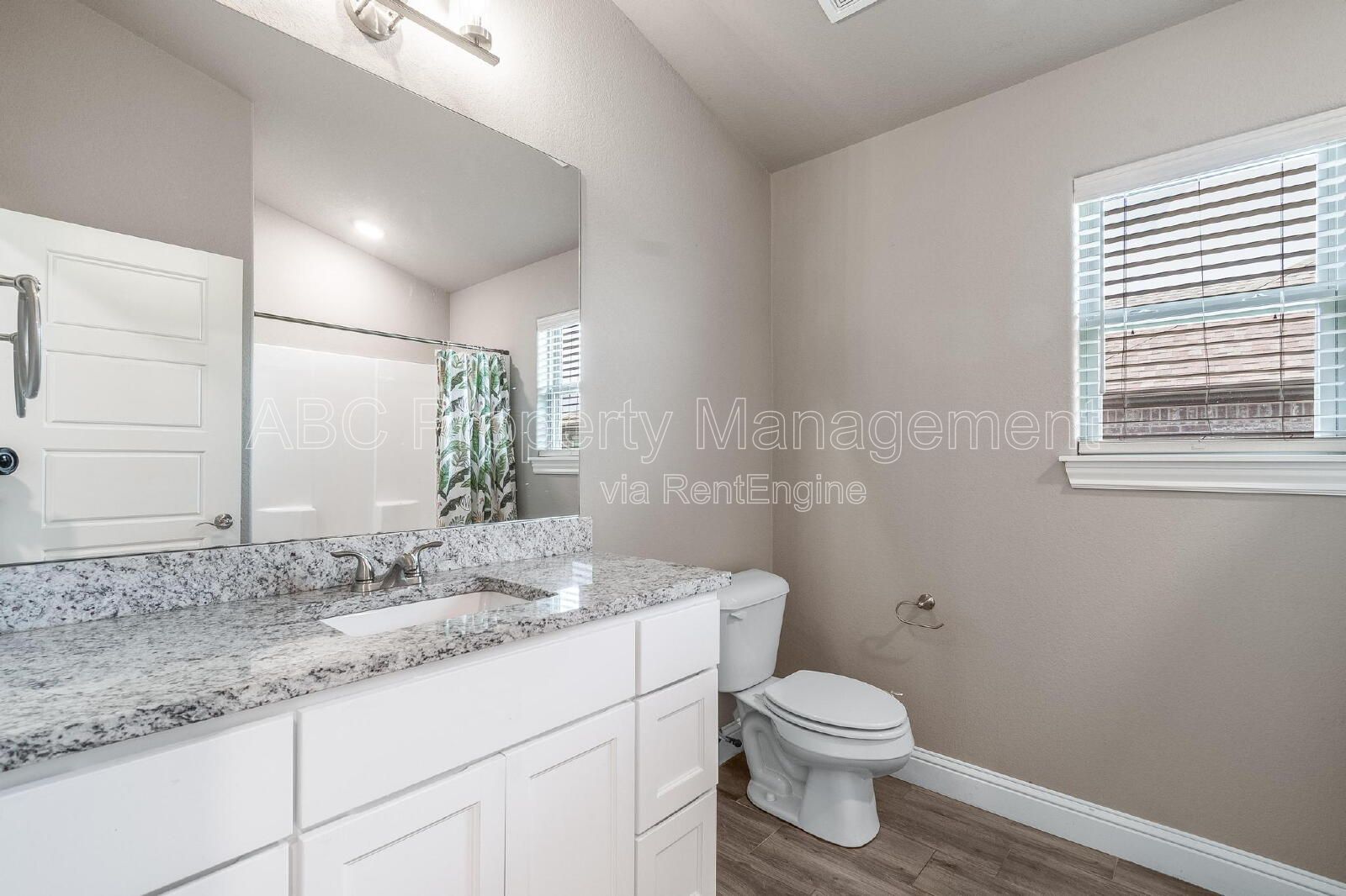Gallery Image 14