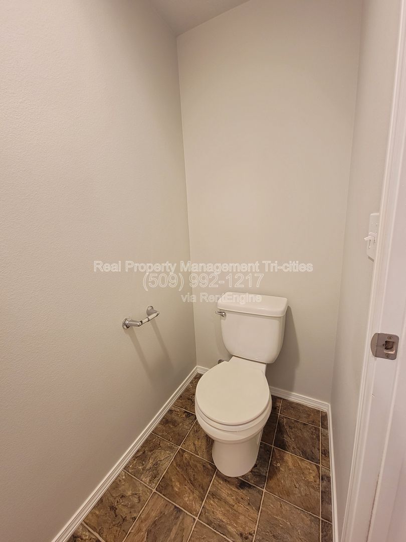 Gallery Image 21