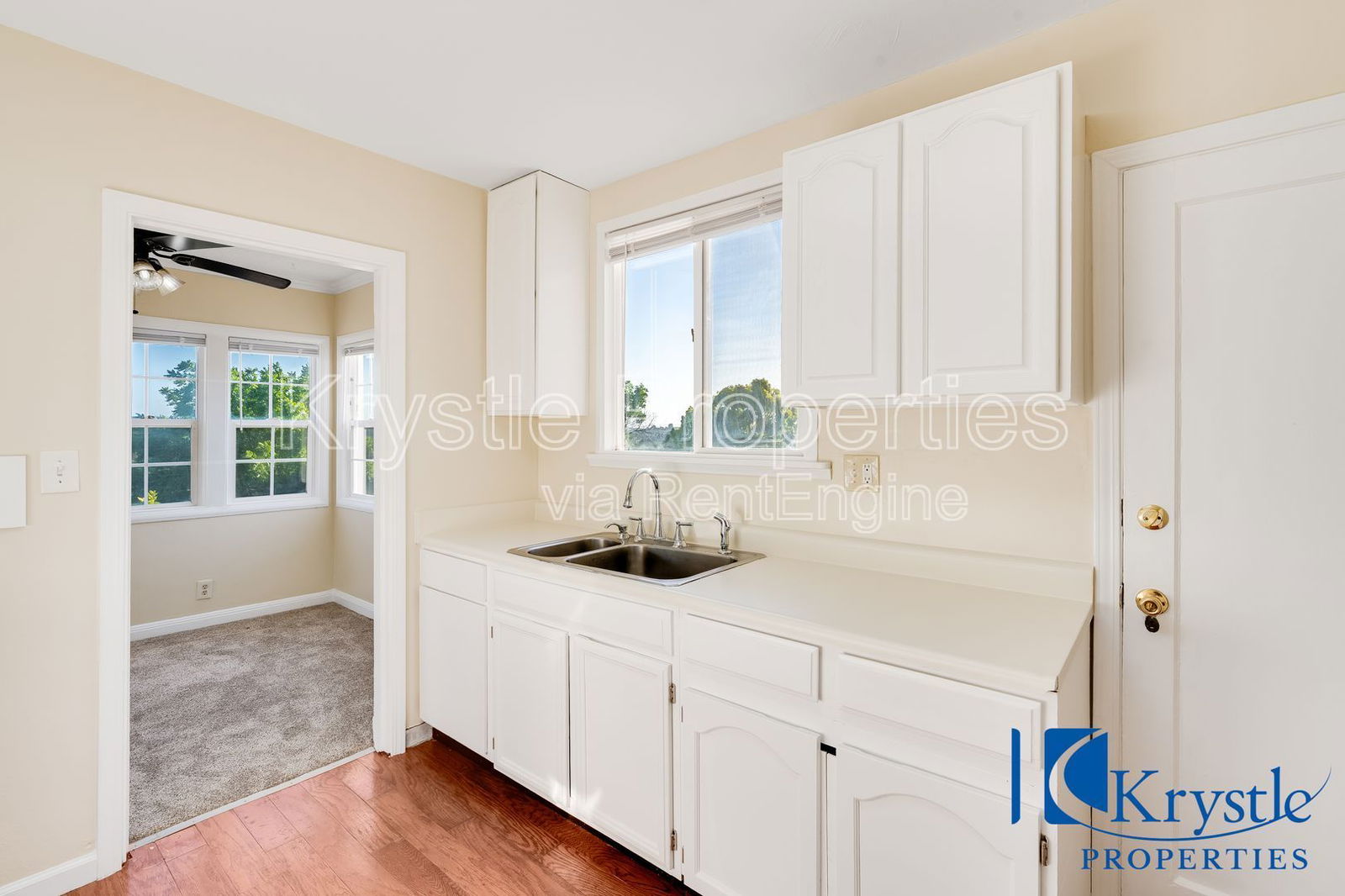Gallery Image 18
