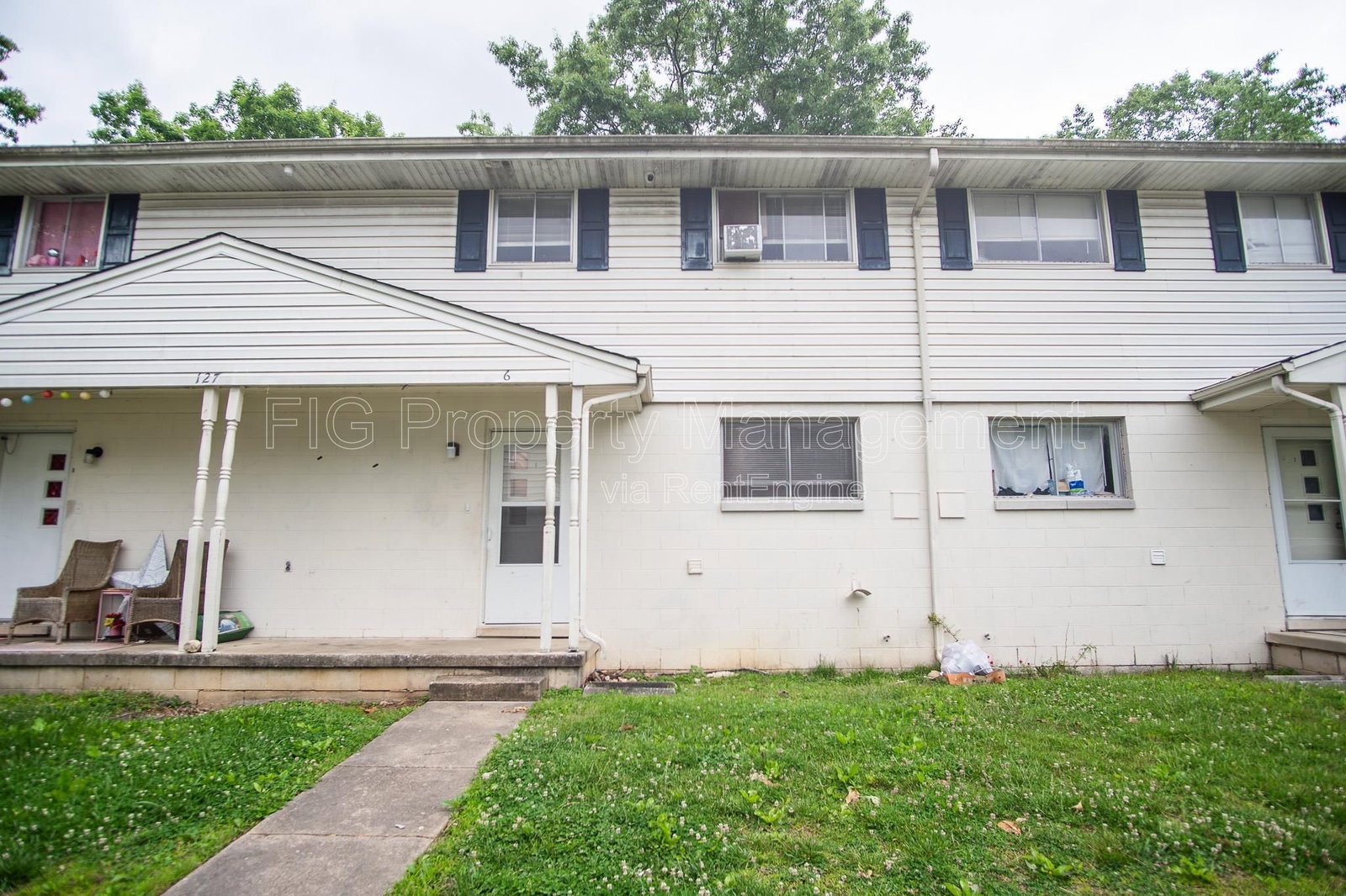 Gallery Image 0