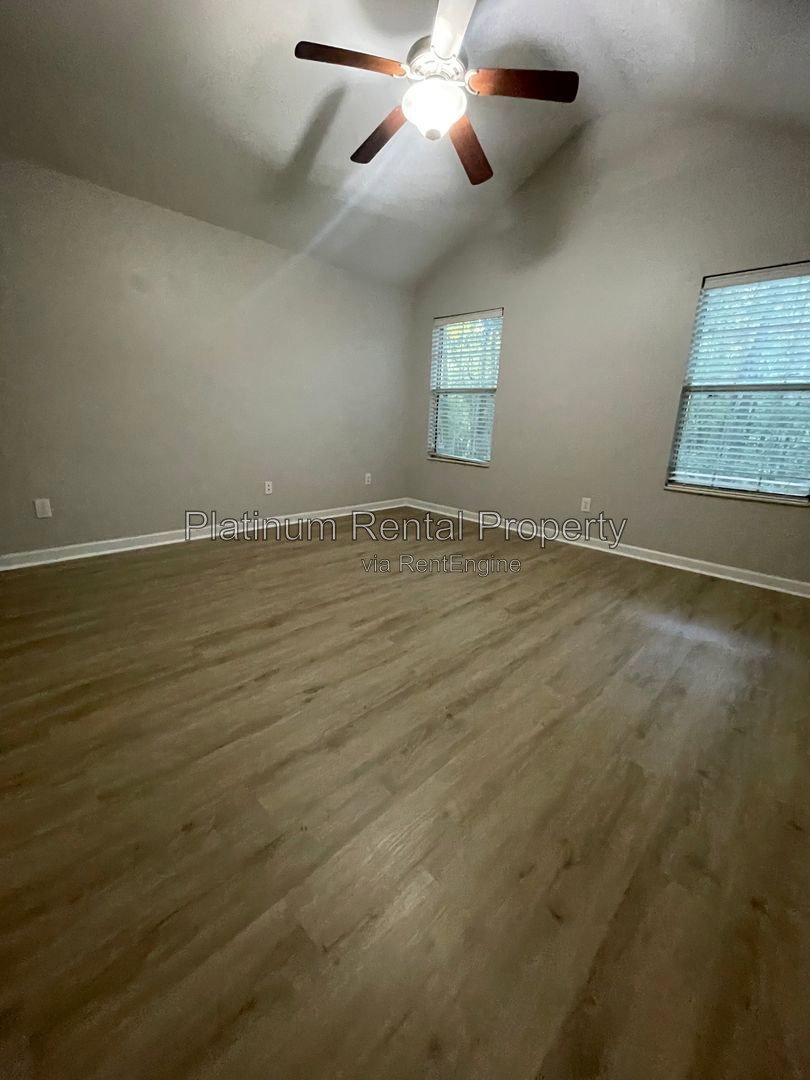 Gallery Image 28