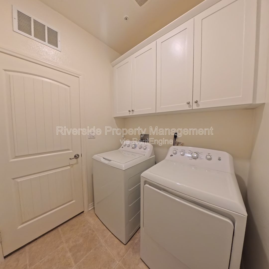 Gallery Image 35