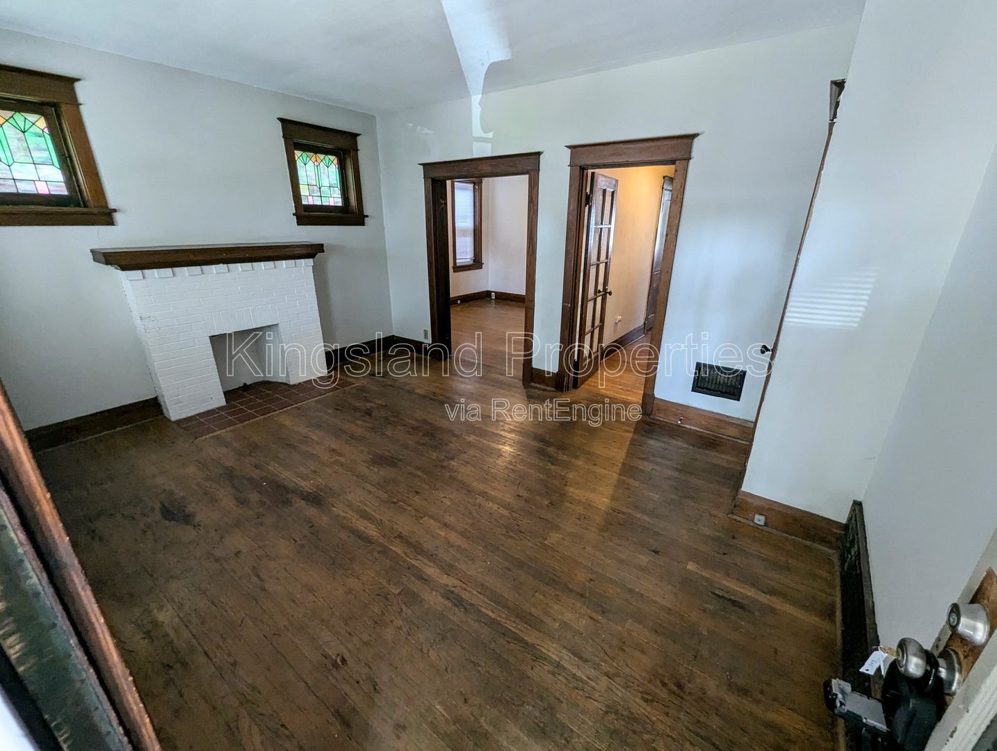 Gallery Image 0