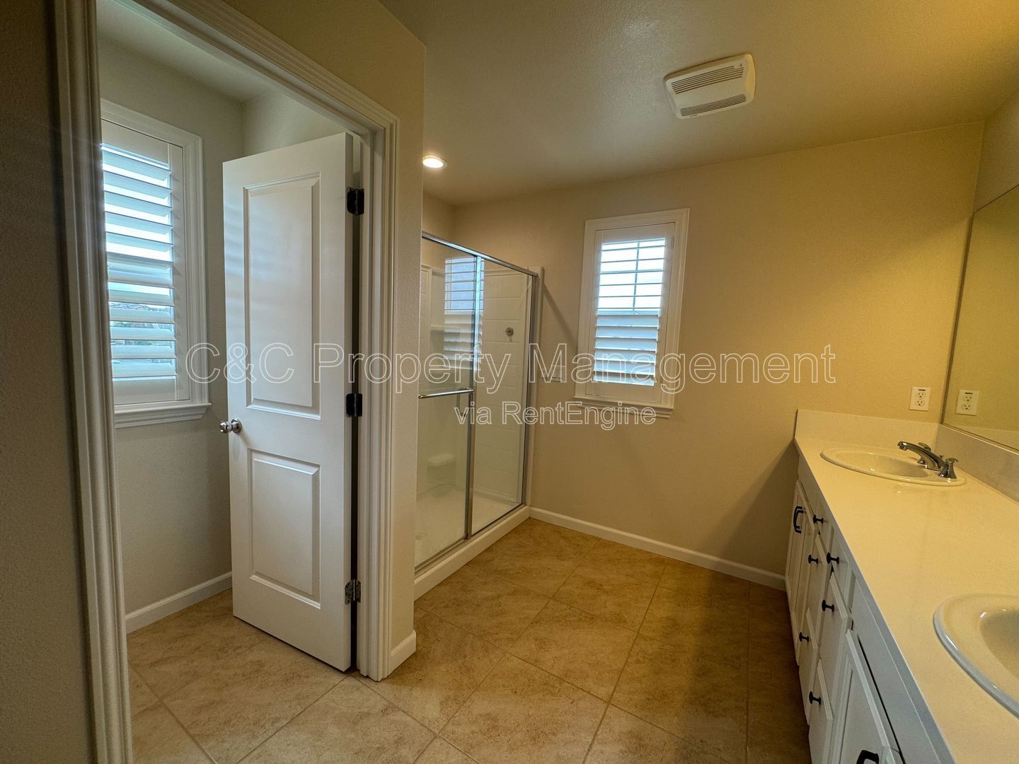 Gallery Image 16