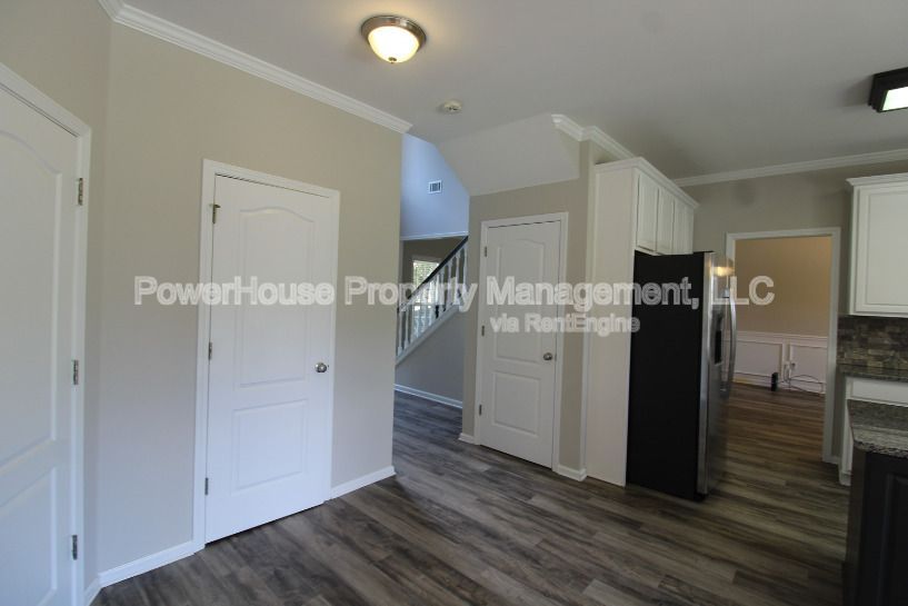 Gallery Image 38