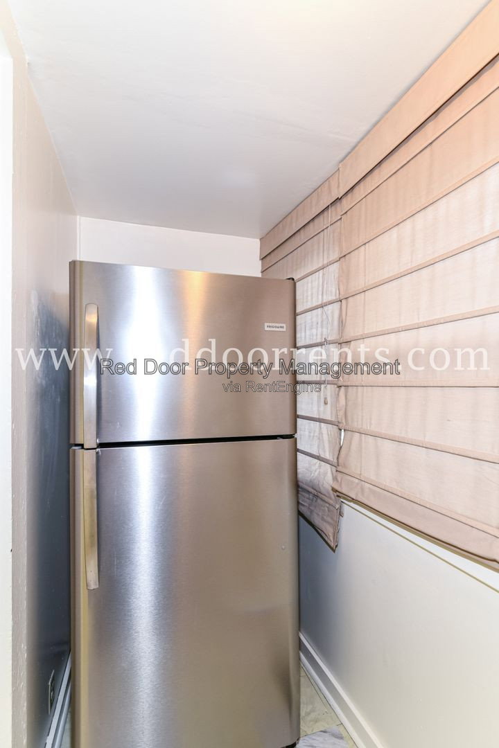 Gallery Image 14
