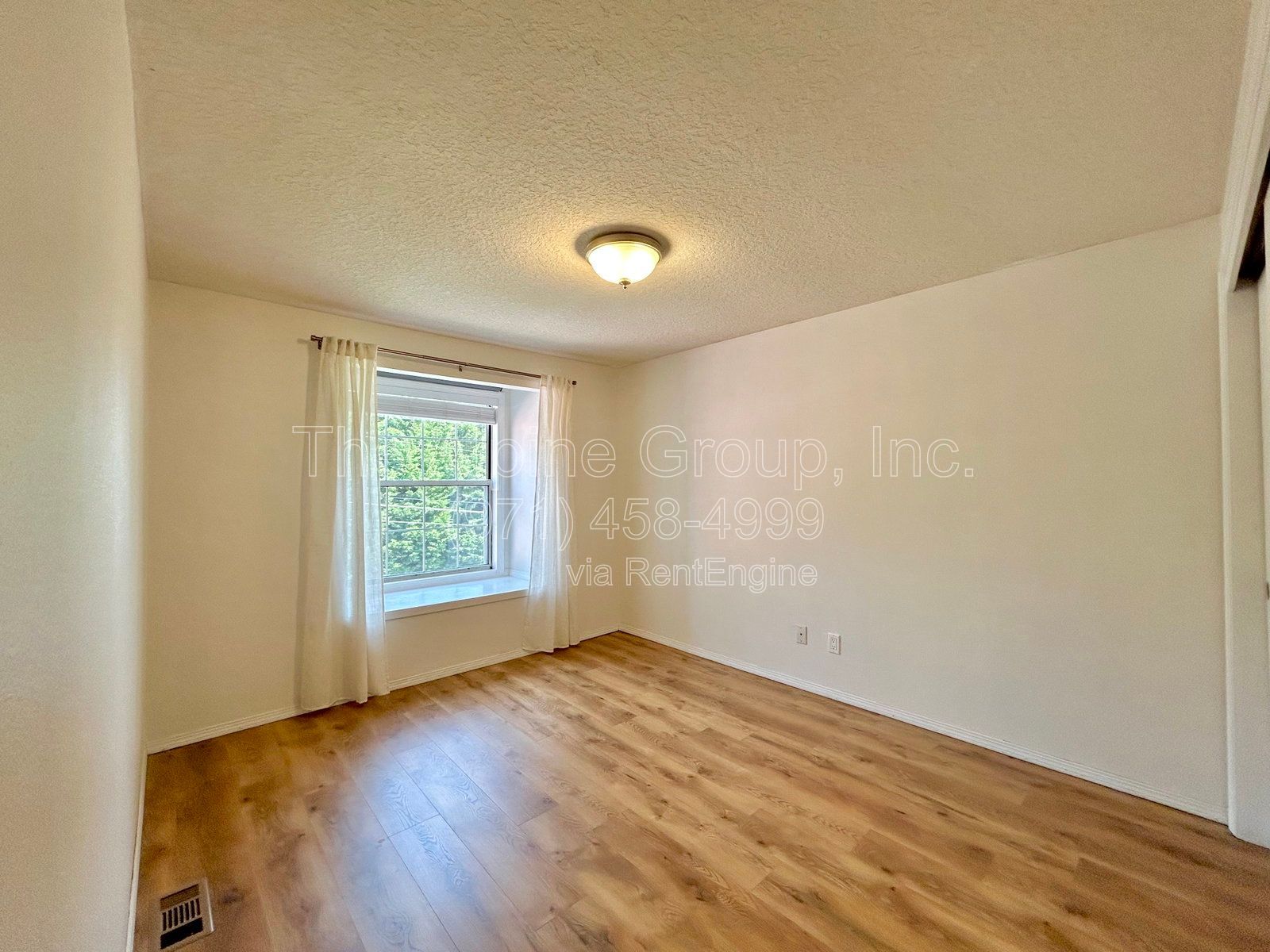 Gallery Image 57